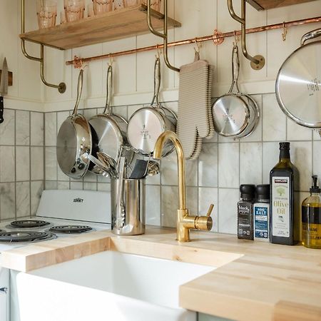 Queen City Bungalow & Cottages برلينغتون المظهر الخارجي الصورة
