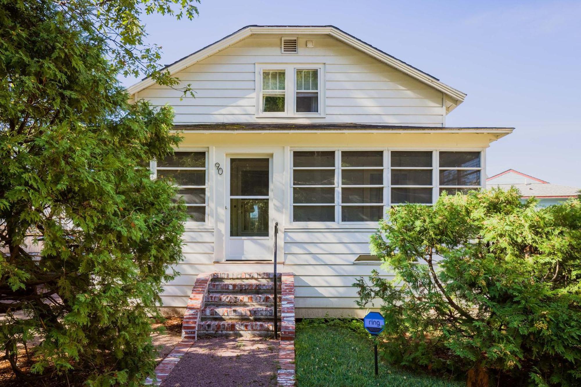 Queen City Bungalow & Cottages برلينغتون المظهر الخارجي الصورة