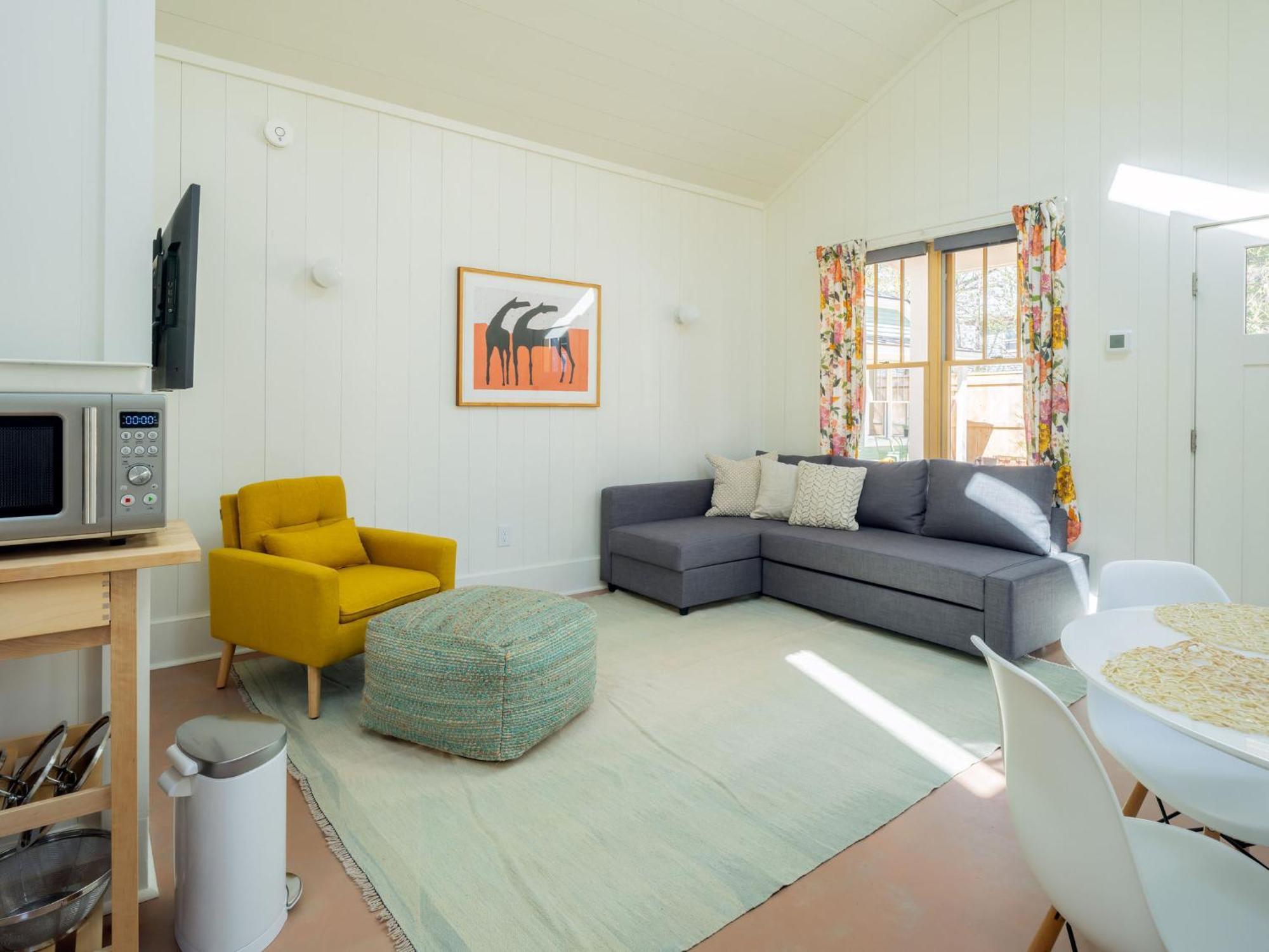 Queen City Bungalow & Cottages برلينغتون المظهر الخارجي الصورة