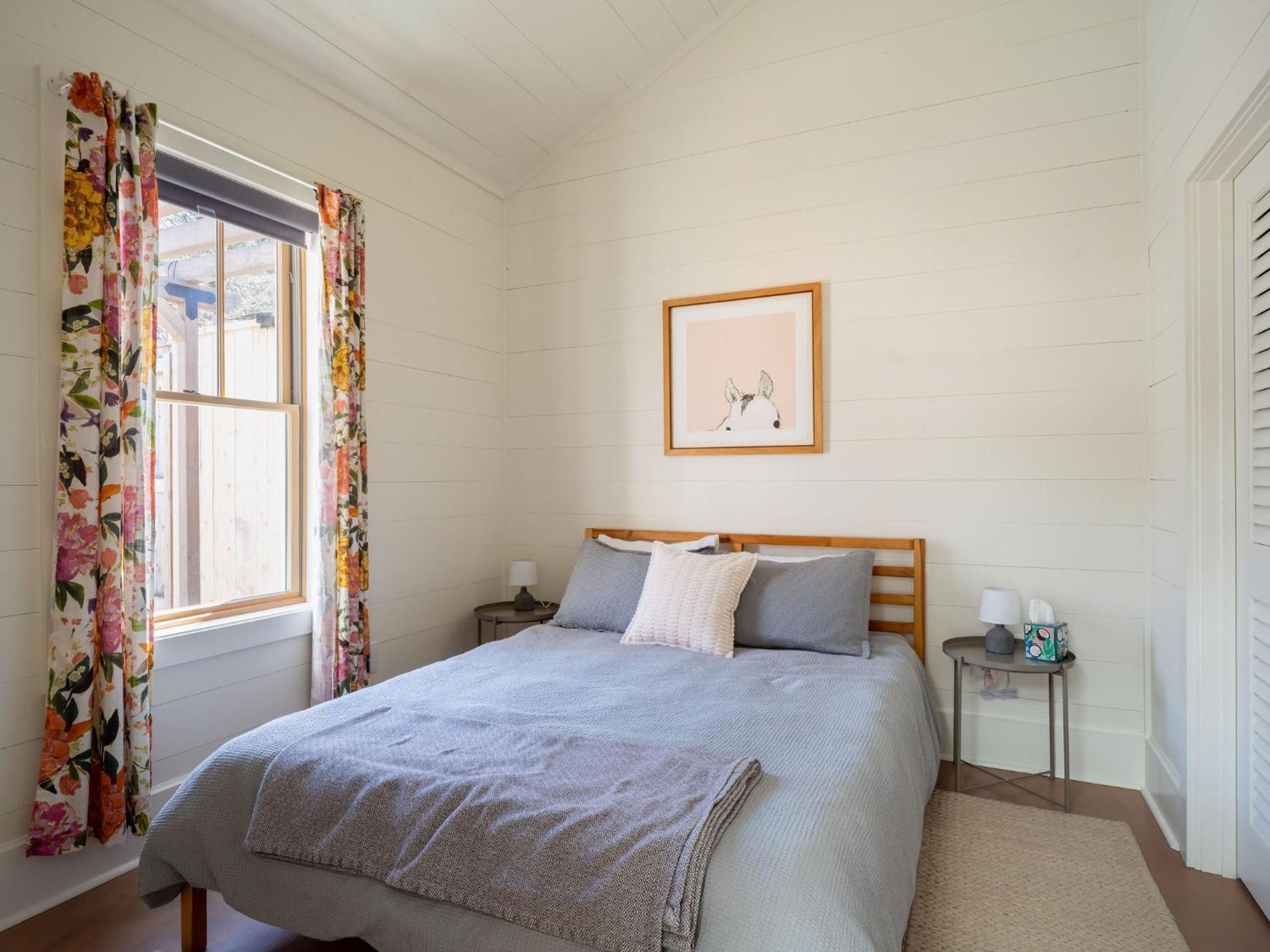 Queen City Bungalow & Cottages برلينغتون المظهر الخارجي الصورة